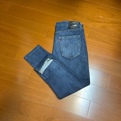 (Size 36/34) Levi’s 511 黑皮標彈性修身牛仔褲 （3M36)