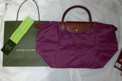 LONGCHAMP Le Pliage桃紫色經典短提把中型尼龍水餃包 輕便時尚購物袋款式 摺疊購物包，可放A4雜誌