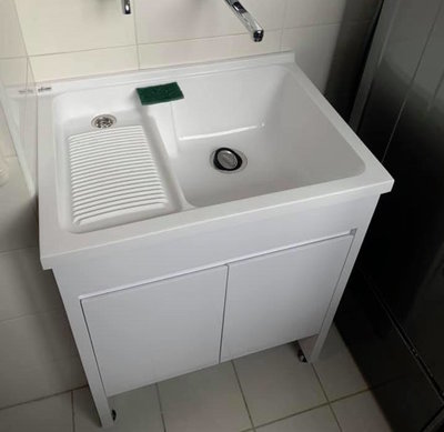 【亞御麗緻衛浴】60cm人造石洗衣槽附固定式洗衣板立柱型浴櫃