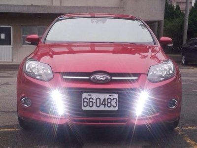 【小鳥的店】福特 2013-17 FOCUS 4門 5門 專用電鍍霧燈框日行燈 E4 認證-正廠OEM Ford