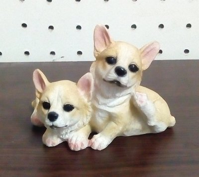【浪漫349】外銷貨樣 雙狗系列 之 吉娃娃 波麗材質 狗模型雕塑擺飾