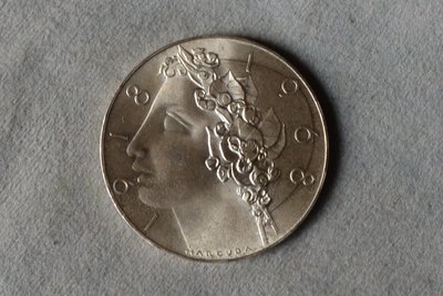 古董錢幣收藏（免運可議價）外國紀念老銀幣銀元捷克斯洛伐克1968年50K20克900銀全新M4