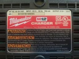 【行家五金】全新 MILWAUKEE 米沃奇 M12 12V 充電器