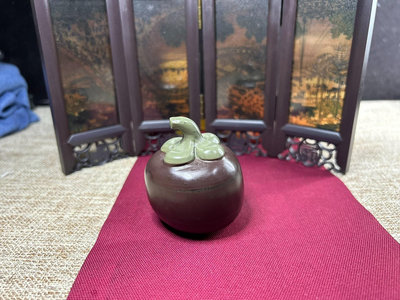 【二手】桌擺件，有意思的手工作品，茄子還是山竹，各人有各人的看法，茶 古董 舊貨 收藏 【古物流香】-1701