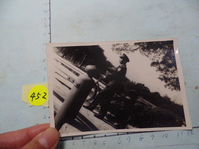 軍人 腳踏車,,古董黑白,照片,相片