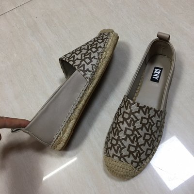 【現貨免運】DKNY平底麻邊女單鞋透氣舒適  全新正品 手工縫制