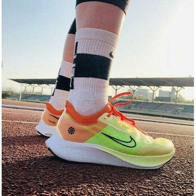 【小明潮鞋】耐克Nike Zoom Fly 3 橘黃 黑灰 蒂芬妮綠 白黑 CQ44耐吉 愛迪達