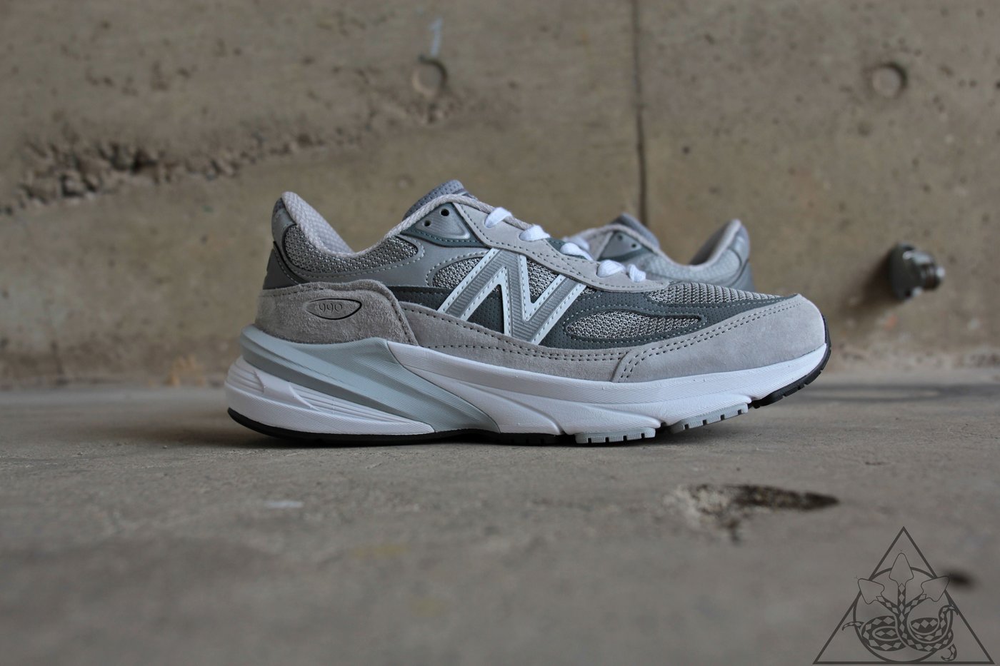 HYDRA】New Balance Made in USA 990 V6 元祖灰休閒運動鞋【M990GL6