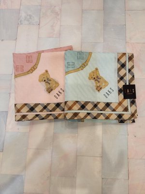 Amy's shop～日本直購～日本製英國品牌DAKS超可愛熊熊格紋圖案純棉手帕／小圍巾～粉紅／粉綠～現貨