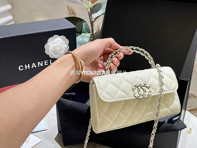 【二手包包】Chanel 小香家 雙手柄 Kelly 手柄小凱莉包上身 瞬間被點燃size 16cm NO82629