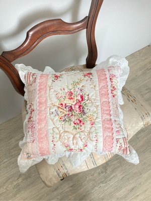 訂製法式日本布粉色蕾絲shabby chic風格手工壓線午安枕/腰枕/抱枕