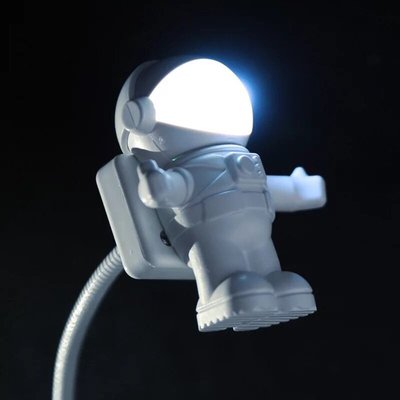 療癒系太空人小夜燈 USB LED燈 壁燈 龍貓燈 交換禮物 星空棒棒糖 投影燈 大人的科學 感應 光控燈 kitty