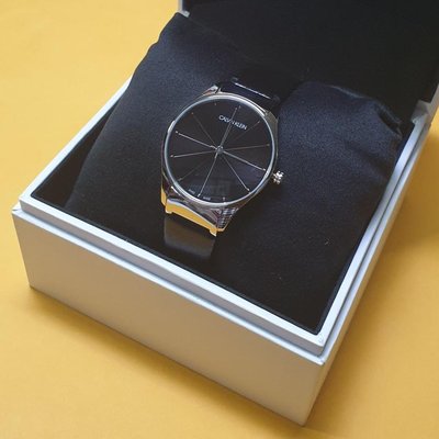 瘋 ~ 全新 現貨Calvin Klein CK 經典 中性皮帶腕錶 直徑32mm 情人節禮物剛剛好 極具質感 K4D221CY
