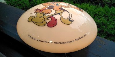 經典 收藏 Garfield & Odie 加菲貓 & 歐弟 . 超可愛 藏家 釋出 絕版 收藏 完整 奶油玻璃 燈