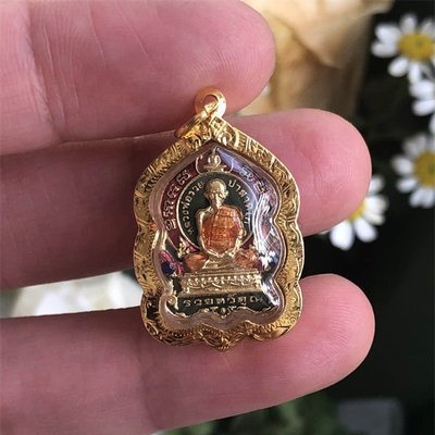 【熱賣下殺】泰國佛牌 龍婆瑞自身 小模 千億自身 金殼 寺廟 黃銅琺瑯材質