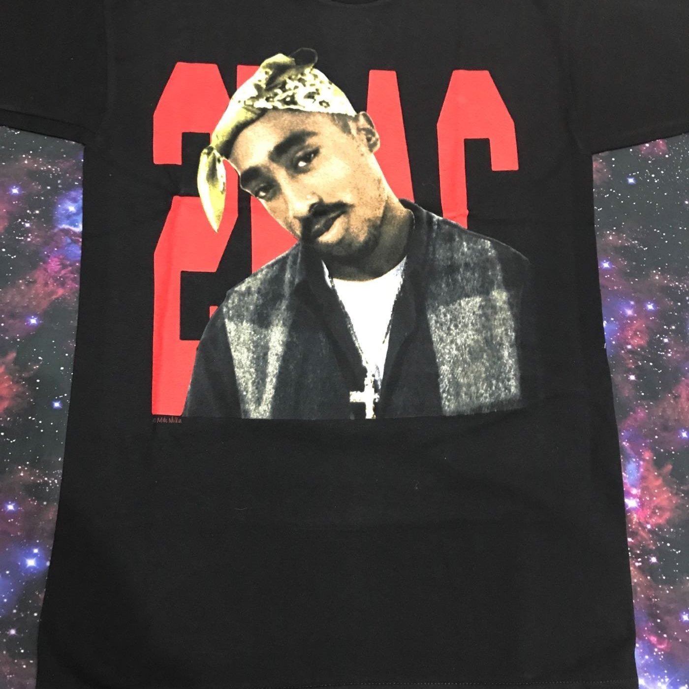 款款】VLONE 2PAC 紐約限定pop up 現貨S.M.L FACE T-shirt | Yahoo奇摩拍賣