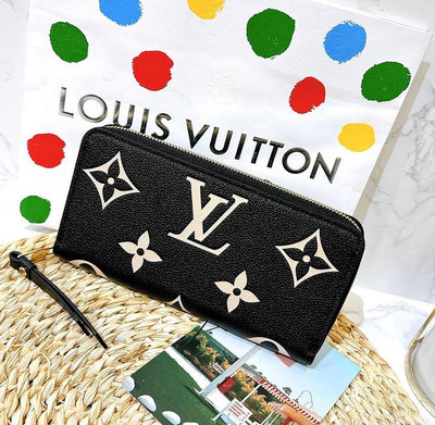 二手旗艦 LOUIS VUITTON LV 黑色 壓白字紋 皮革 ㄇ字 拉鍊 長夾 皮夾(中友店)