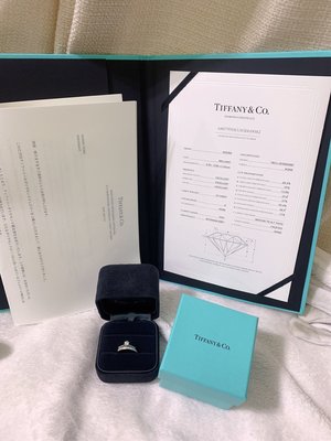 小巴黎二手名牌Tiffany 六爪 鑽石戒指 有證書 24分