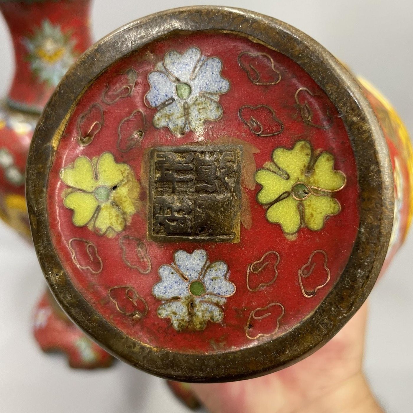 舊藏銅胎手工掐絲琺瑯景泰藍（雙龍花瓶）高29厘米直徑14厘米重4.035 