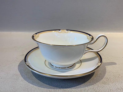 【藏舊尋寶屋】英國皇室名瓷Wedgwood「Cavendish」系列 骨瓷咖啡杯盤組 英國製※0307833-164