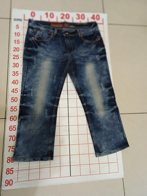 【二手衣櫃】Diamond Cut Jeans 韓風復古渲染暈染七分牛仔褲 3L 復古刷色刷白牛仔七分褲 1130128
