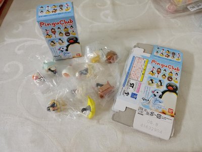 早期收藏2004年pingu企鵝家族公仔盒玩食玩擺飾（807）