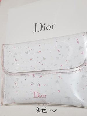 嵐妃~ 迪奧池畔派對繽紛手拿包 Dior TROUSSE POUCH （內附迪奧花植水漾卸妝液&amp;迪奧極效賦活精粹）