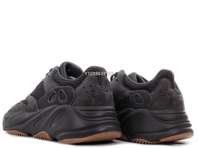 代購】Adidas Yeezy Boost 700 黑碳黑膠底黑焦糖運動慢跑鞋FV5304男女