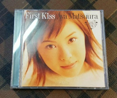 【二手 ◎ 影音新天地】日本 / First Kiss / 有中日文歌詞 .....《絕版二手CD》.....