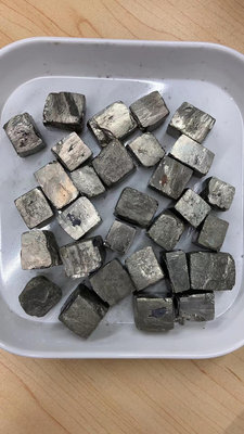 【二手】黃鐵礦方塊30個重540克 水晶石 天然 擺件【染香閣】-351
