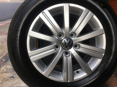 中古 福斯 原廠15吋鋁圈含胎 一組四個含胎12000元 VW T4 VR6 GOLF Caddy