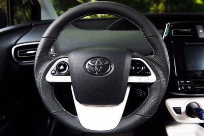 【小鳥的店】豐田 2016-20 Prius 4代 PHV 運動版 變形蟲 方向盤 賽車級凸點 SGS檢驗 全皮