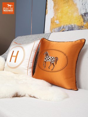 抱枕白色毛絨馬橙色枕套被簡美靠墊靠枕靠墊枕會所45簡約美式米白【推薦款】~定金