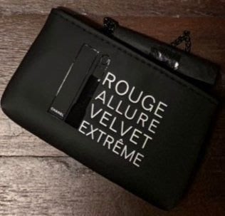 Chanel 香奈兒 ROUGE ALLURE 黑色名片包  可揹 裝飾小包