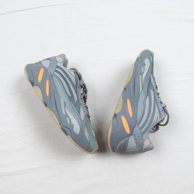 Adidas Yeezy 700 V2 慣性 灰橘 休閒運動慢跑鞋 男女鞋 FW2549【ADIDAS x NIKE】