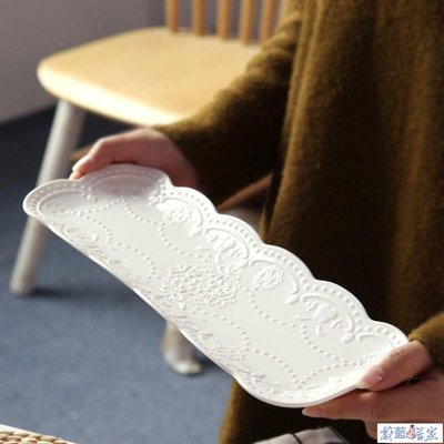 【熱賣精選】浮雕蝴蝶白色陶瓷骨瓷長條盤日式料理壽司碟面包蛋糕小吃糕點托盤
