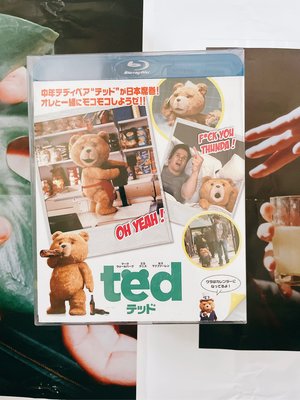 絕版品 熊麻吉 Ted 日版限定盤 附熊麻吉娃娃 藍光+2DVD  共豐富3碟版
