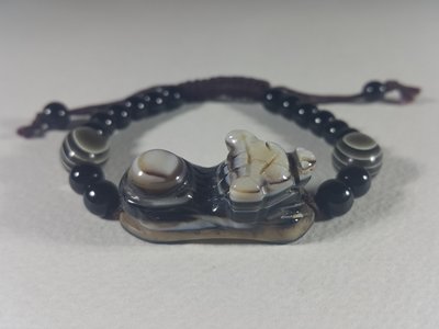 [銀九藝] 天珠 天眼珠 玉石雕 貔貅 開運能量手鍊 手排 手珠 (15~13)