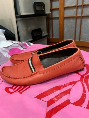 「 二手鞋 」 BALLY 女版皮革休閒鞋 EU37.5（橘）49