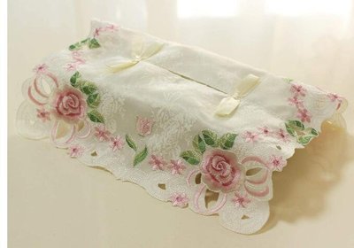 13185c 日本進口 好品質 限量品 歐式 優雅刺繡花朵小花製浪漫 面紙架盒衛生紙盒紙巾收納盒禮品
