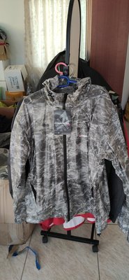 【重雞農場】美國Compass 360春夏夾克/ 小雨雨衣(XL)-特殊布種 近看微透感 防細雨