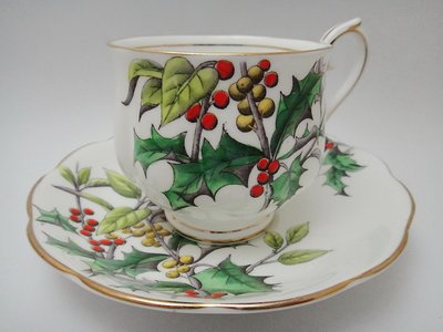 【二 三 事】英國製Royal Albert月份之花系列手繪描金咖啡杯&amp;盤(冬青)