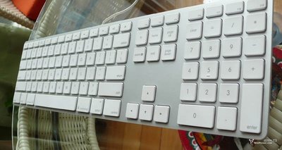 【熱賣精選】蘋果G6有線鍵盤臺灣文標準美版A1243繁體韓文日文USB金屬二代妙控