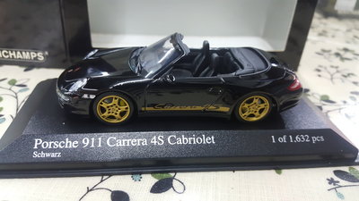 MINICHAMPS Porsche 911 Carrera 4S Cabriolet