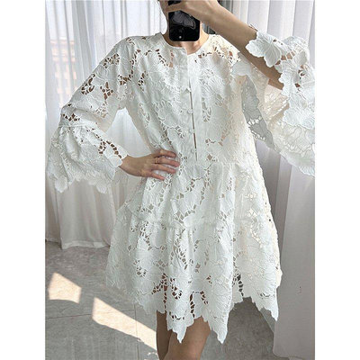 新款熱銷 MAJE KURO2023夏季新款法式白色復古蕾絲水溶刺繡鏤空連衣裙 明星大牌同款