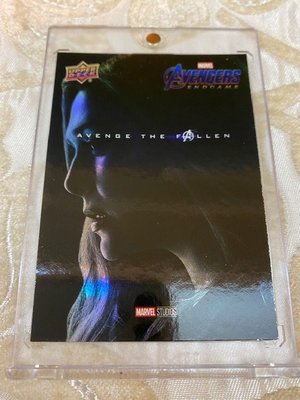【緋紅女巫 Elizabeth Olsen】Marvel Avengers 復仇者聯盟 閃亮卡(不含磁鐵夾)
