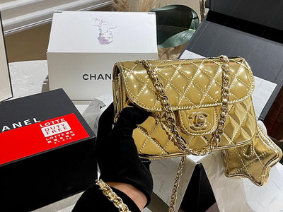 【二手包包】鏡面牛皮  官網飛機箱包裝Chanel 星星雙子包 方胖子Chanel 24C 限定新品慵懶隨性NO51930