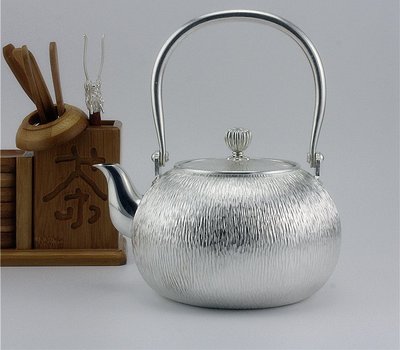 銀壺 茶具純銀手工泡茶壺千足銀 999純銀純手工打造 含銀量高達99%以上  重量:1000g 1500ml