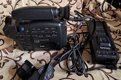 國際牌Panasonic VHS攝影機 NV-S200PN