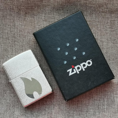 Zippo打火機 全新 2003年 特殊鍍銀五面霉化 火焰